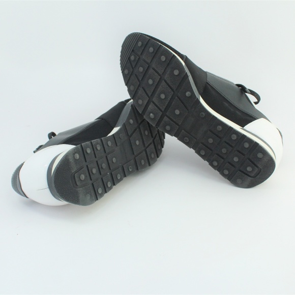 Balenciaga's Race Runner Black Low Top Sneakers 38 - Picture 7 of 7